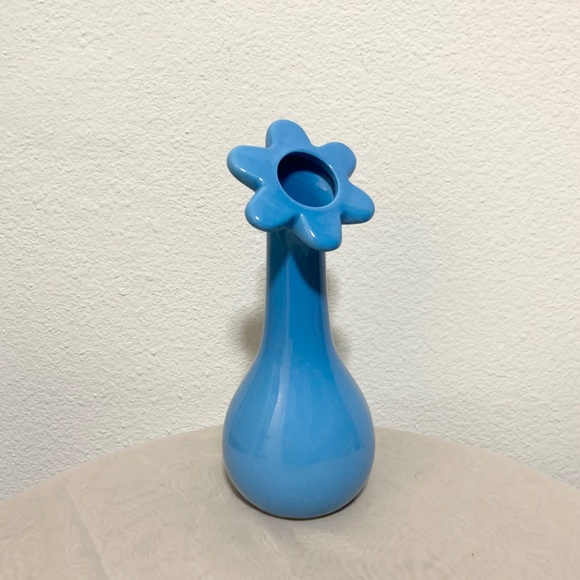Vintage Other - Vintage retro blue flower vase